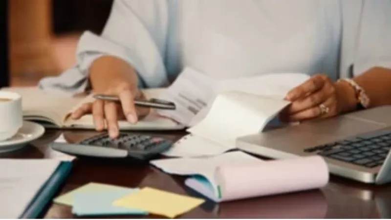 Endividados têm até domingo para limpar o nome com desconto; veja como