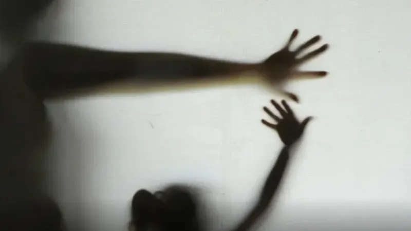 Os impactos do projeto que dificulta o acesso de menores de idade ao aborto legal