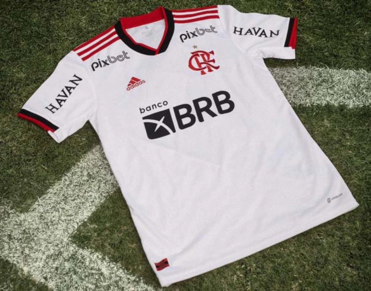 Conselho Deliberativo do Flamengo aprova novo patrocinador para uniforme