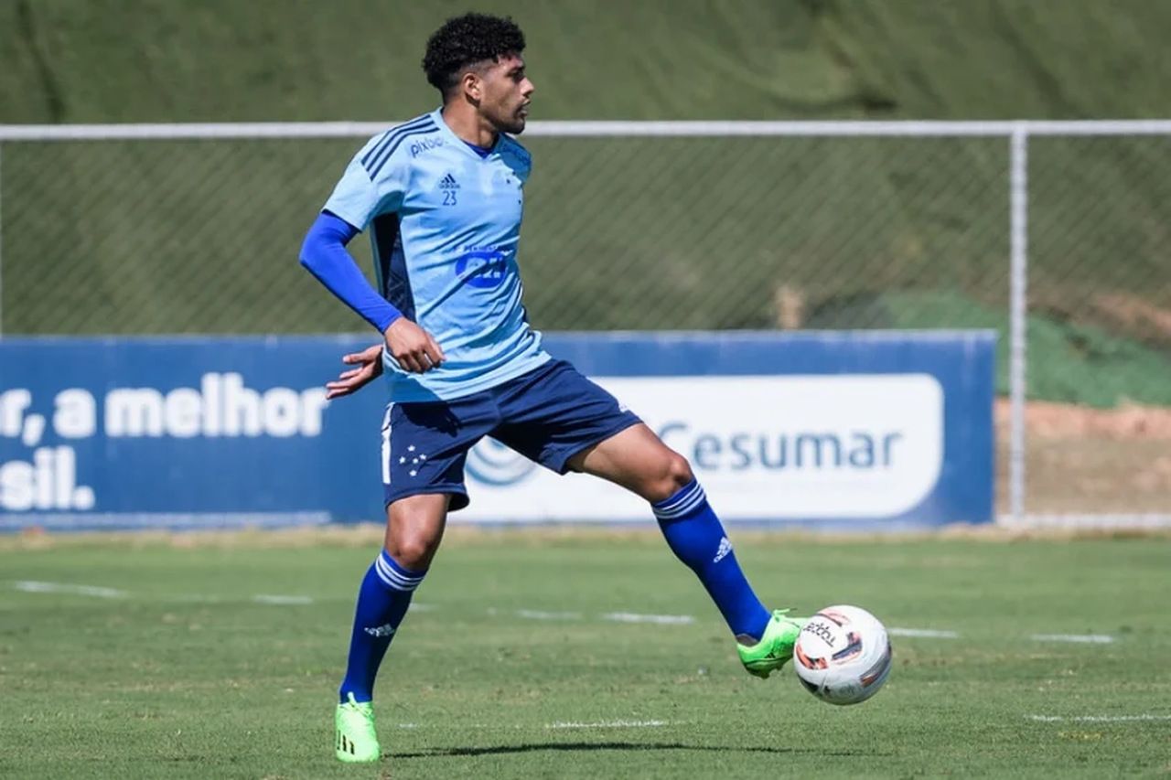 Titular no Cruzeiro, Filipe Machado deve ter futuro definido nesta terça-feira