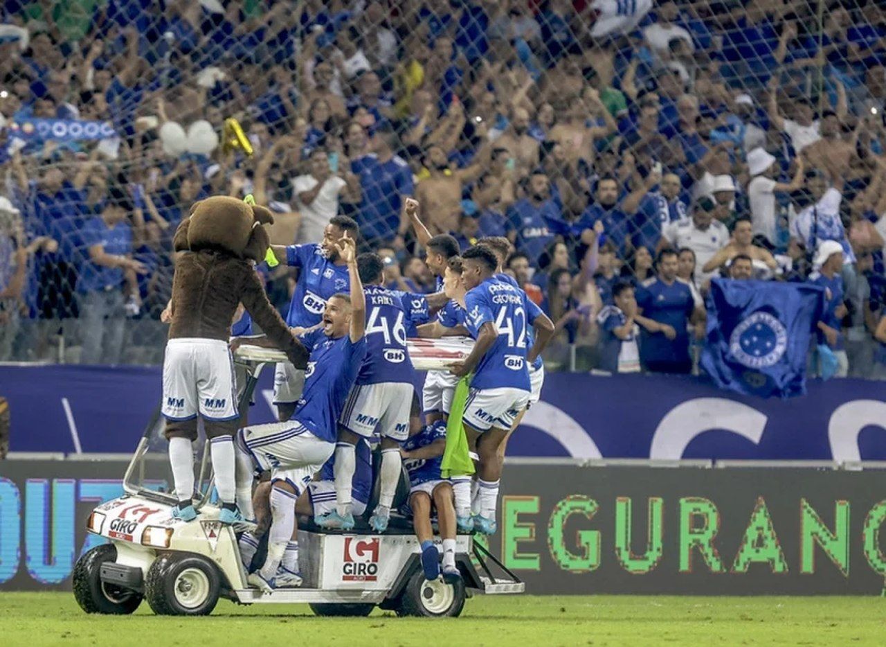 Cruzeiro pode ser campeão da Série B na próxima rodada; entenda cálculos