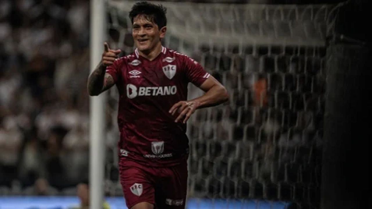 Faz o L! Com dois gols de Cano, Fluminense vence o Corinthians pelo Brasileirão