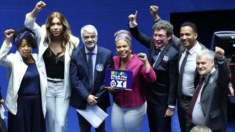 CUT elogia fim da “massacrante” 6x1; CNI quer revisar PEC aprovada