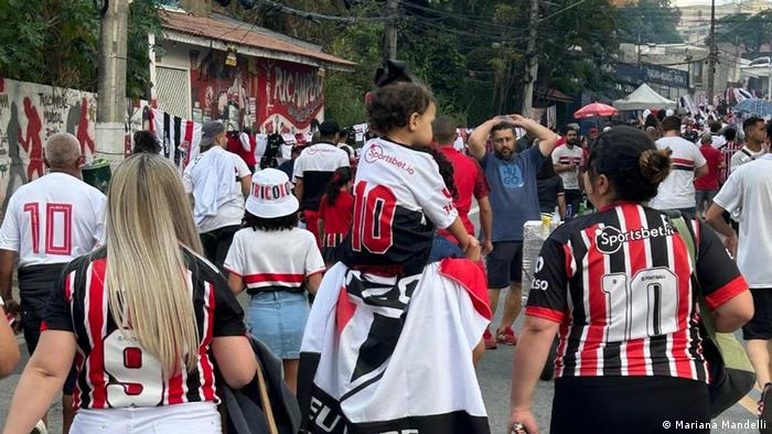 Como o futebol vem ganhando interesse feminino no Brasil