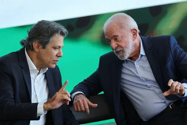 Lula elogia Haddad e diz que governo busca ‘tributação mais justa’ e menos ‘privilégios’