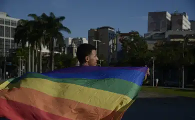 Parada LGBTI+ da Maré reforça luta por diretos nas favelas