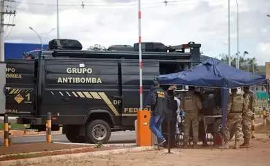 AGU cobra R$ 15 milhões de acusados por bomba no aeroporto de Brasília