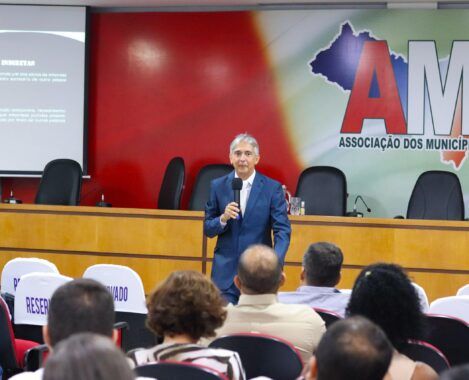 AMA encerra 2º módulo do curso Licitação na Prática e abre inscrições para última etapa da capacitação
