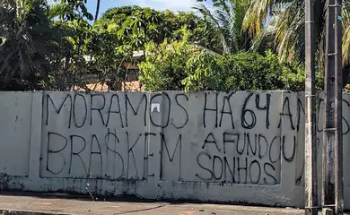Trabalhadores da Braskem são retirados da área de risco em Maceió