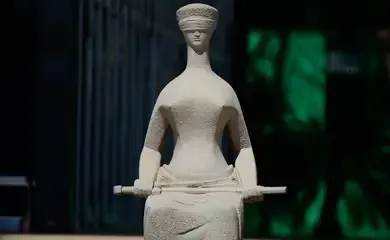 STF retoma julgamento sobre descriminalização do porte de drogas