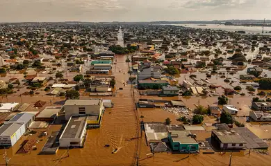 CMN libera R$ 8,3 bi a bancos com grande volume de empréstimos ao RS