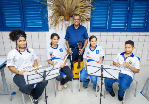 Música que transforma: projeto musical impulsiona ensino na Escola Estadual Laura Dantas