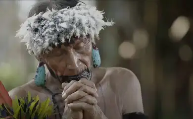 Documentário O contato, de Vicente Ferraz, chega às telas nesta quinta