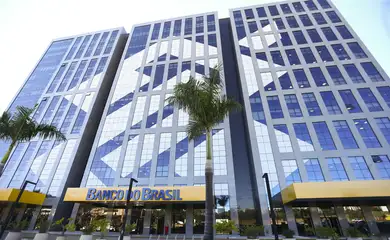 Banco do Brasil tem lucro recorde de R$ 37,9 bi em 2024