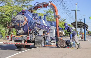 Chuva em Maceió: o trabalho da equipe de drenagem e os desafios da cidade
