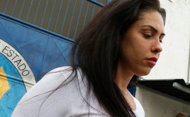 Acusada da morte do filho, Monique Medeiros é transferida de presídio