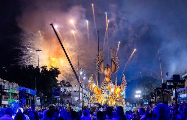 Setor turístico comemora divulgação do destino Maceió com o desfile da Beija-Flor