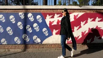 De aliados a rivais: a história da ruptura entre EUA e Irã
