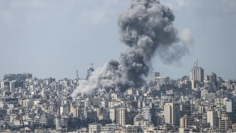 Operação militar no Líbano não termina, afirma ministro israelense