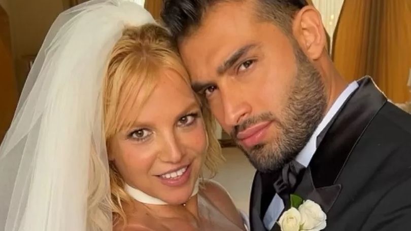 Britney Spears revela que usou calcinha de diamantes no casamento