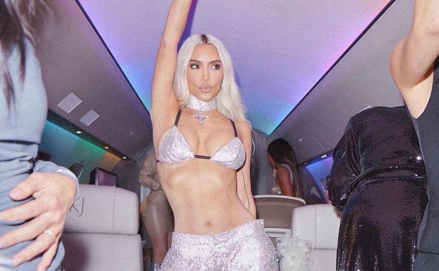 Kim Kardashian fala sobre polêmica da Balenciaga