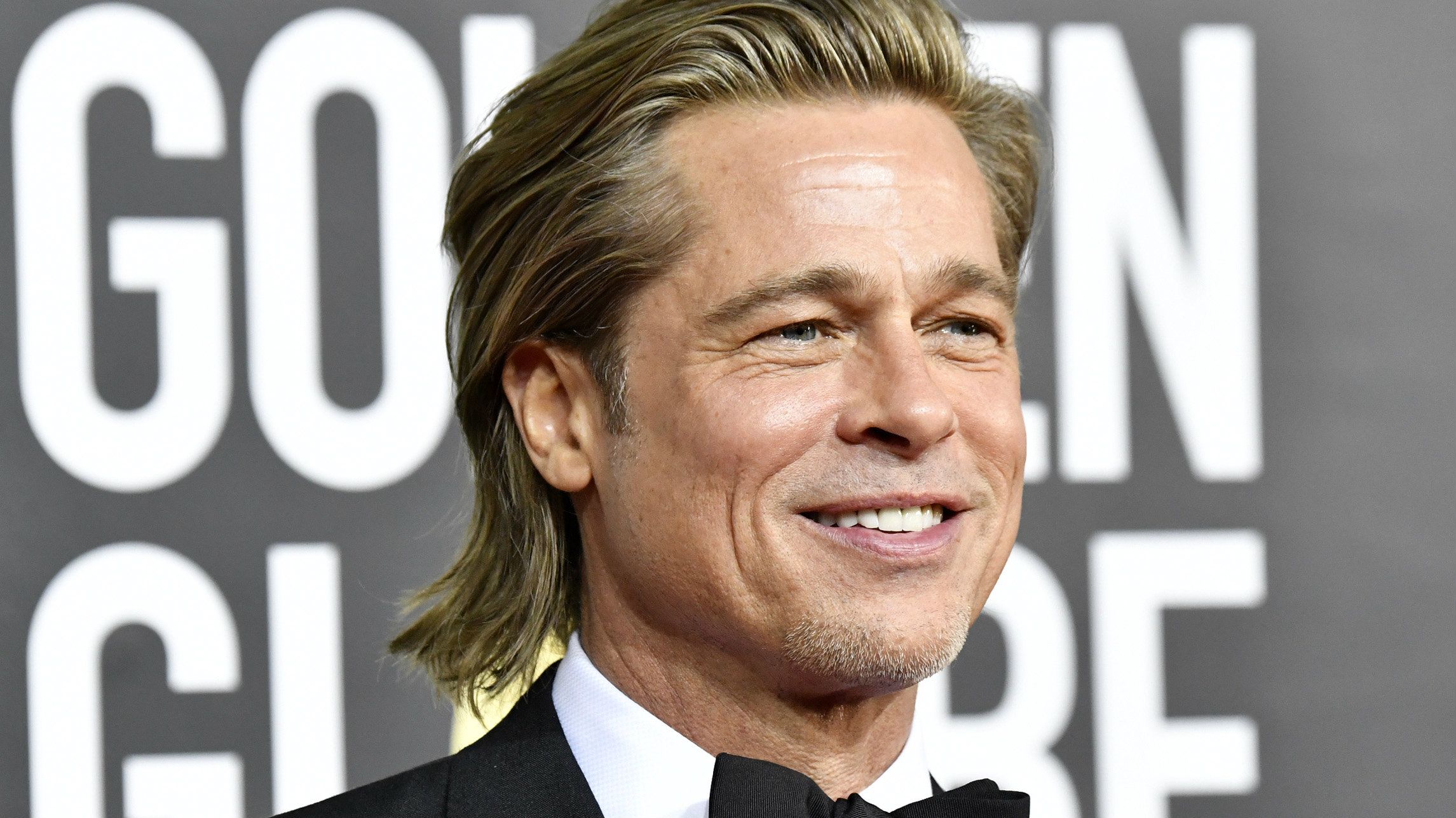 Mulher perde R$ 896 mil ao se relacionar com ‘Brad Pitt'