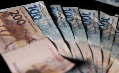 Caixa paga novo Bolsa Família a beneficiários com NIS de final 7