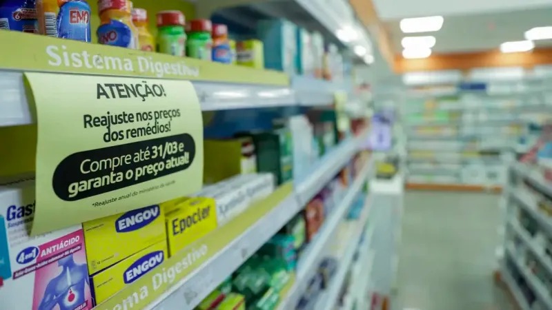 Governo autoriza reajuste de até 3,81% nos remédios; entenda impactos nos preços