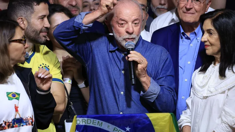 “Vamos mudar o jeito de governar este país”, diz Lula