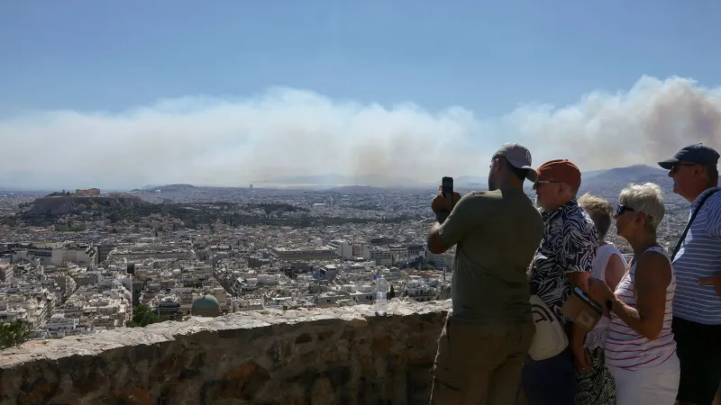 Incêndios florestais diminuem perto de Bordeaux e Madri