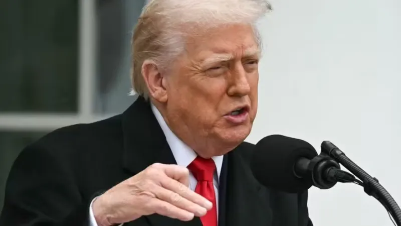 EUA suspendem emissão de vistos para cidadãos de 75 países, incluindo o Brasil, diz TV