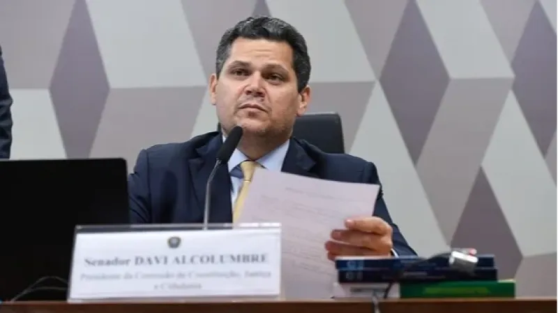 Em resposta a Messias, Alcolumbre diz que Senado seguirá rito de análise da indicação