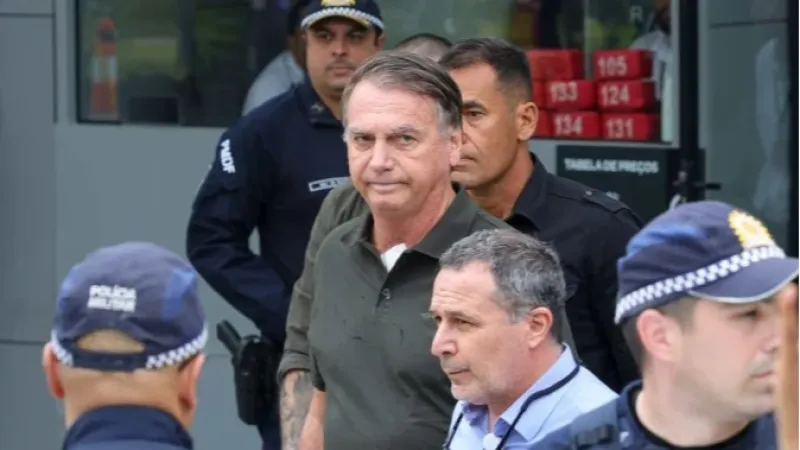 Laudo da PF diz que Bolsonaro tem condições de permanecer na Papudinha