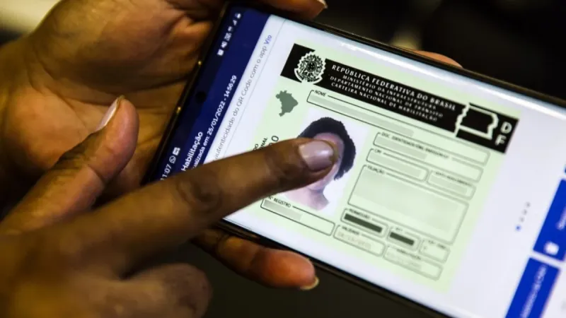 Toxicológico agora é obrigatório também para CNH A e B; veja preço