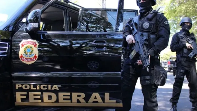 PF combate tráfico internacional de drogas por rotas marítimas