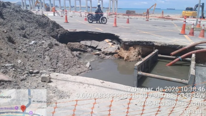 Obra da BRK abre cratera na Avenida da Paz; Prefeitura exige providência e autua empresa