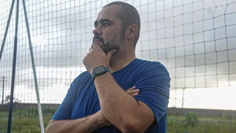 Azulão busca treinador e começa o trabalho de formação do elenco para 2026