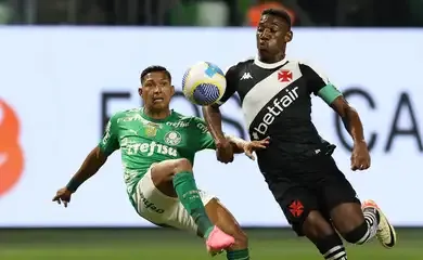 Palmeiras e Vasco jogam no Mané Garrincha com transmissão da Nacional