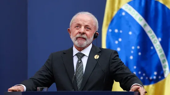 Democracia corre risco como no período nazista, diz Lula