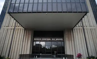 Senado aprova novos diretores do Banco Central