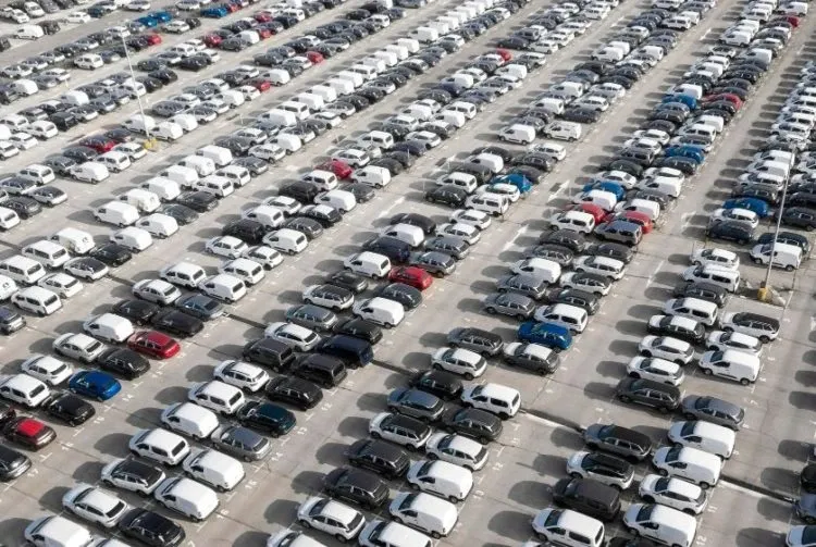 Tarifas dos EUA, Selic e Argentina: o que poderá afetar o mercado automotivo no Brasil 
