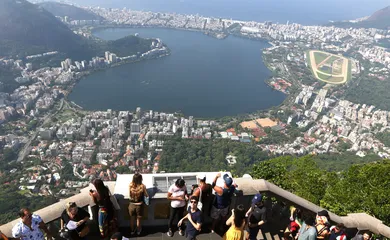 Governos federal e do Rio vão investigar lavagem de dinheiro do crime