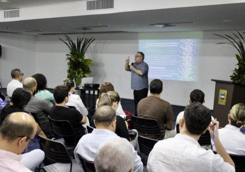 Governo de Alagoas realiza debate sobre transparência na gestão de documentos