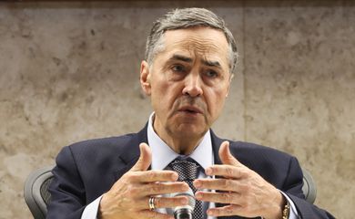 Barroso nega crise entre Supremo e Congresso