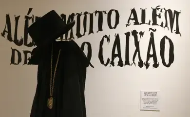Mostra traz material inédito do criador do Zé do Caixão