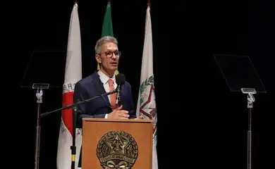 STF dá cinco dias para Zema explicar dispensa de vacinação nas escolas