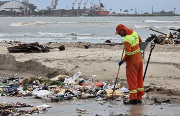 Alurb retirou 339 toneladas de lixo da Foz do Salgadinho desde o início das chuvas