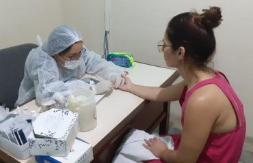 Saúde realiza ações itinerantes de testagem rápida para doenças sexualmente transmissíveis
