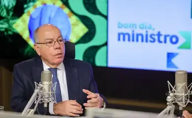 Problema com Carrefour está superado, diz Mauro Vieira