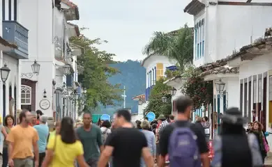 Festa Literária Internacional movimenta Paraty a partir desta quarta